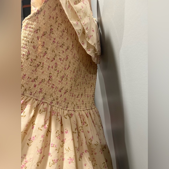 Tiered floor length dress - Picture 3 of 7